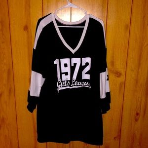 SHEIN curve, 2 XL, black and white